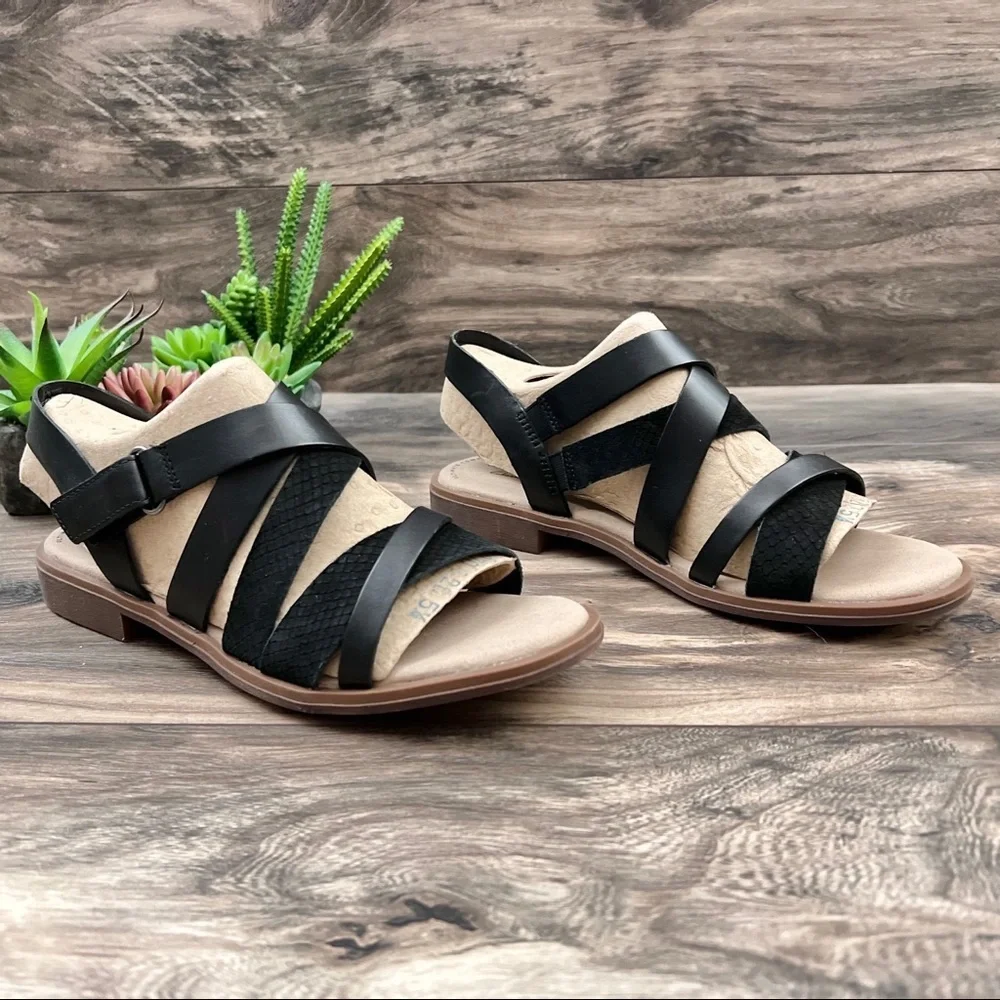NEW Clarks 7.5W Declan Mix Strappy Slingback Sandal Black Leather/Nubuck Combi